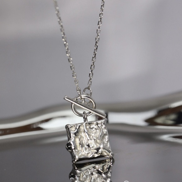 Jewelry - Sterling silver square OT chain necklace